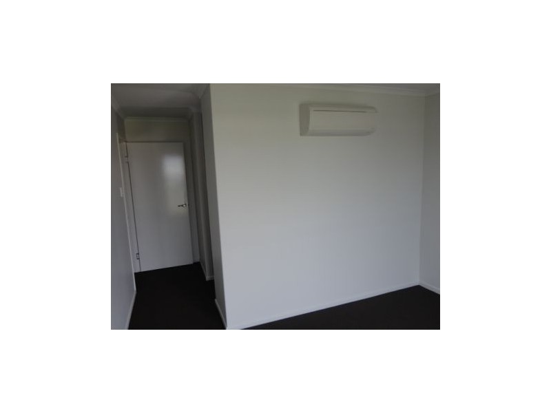 35 Lancaster Way, Ooralea QLD 4740