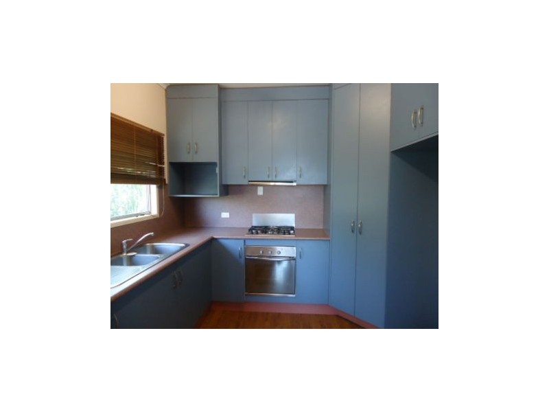 69 Cuthbert Street, Moranbah QLD 4744