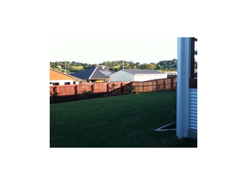 4 Rafter Crt, Rural View QLD 4740