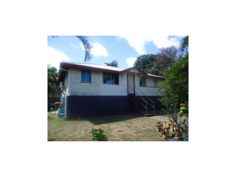 4 Longair Street, Mackay QLD 4740