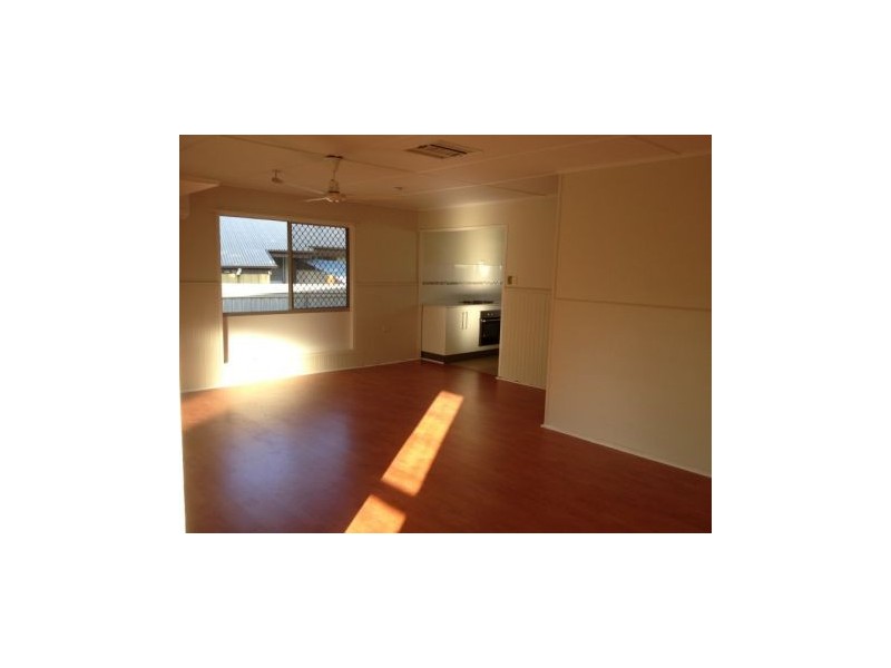 18 Forrest Drive, Moranbah QLD 4744