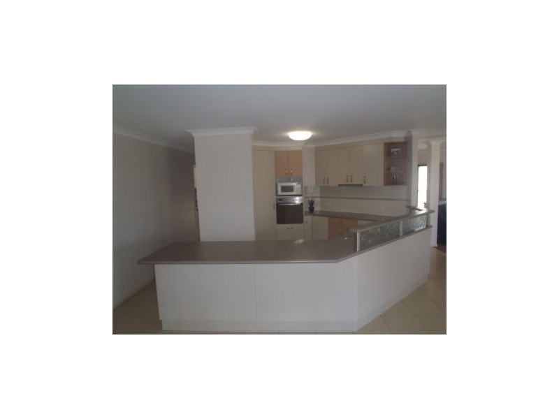 5 Sheedy Cresent, Marian QLD 4753