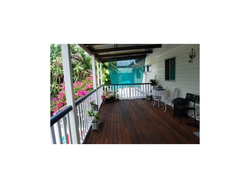 35 Cahill Cr, Rural View QLD 4740