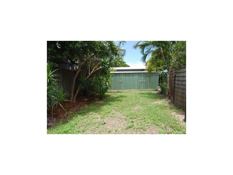 35 Cahill Cr, Rural View QLD 4740