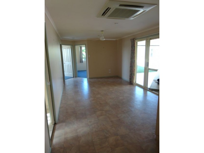 26 Silvergum, Andergrove QLD 4740