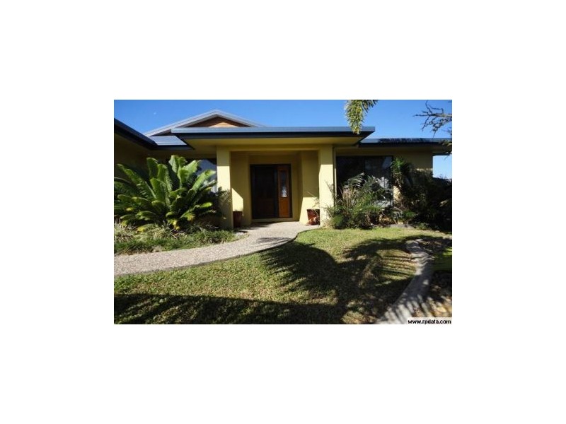 6 Shellcove Court, Blacks Beach QLD 4740