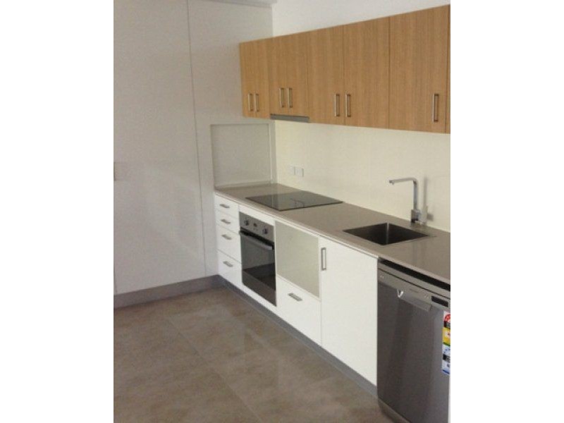 2/36 St Francis Drive, Moranbah QLD 4744