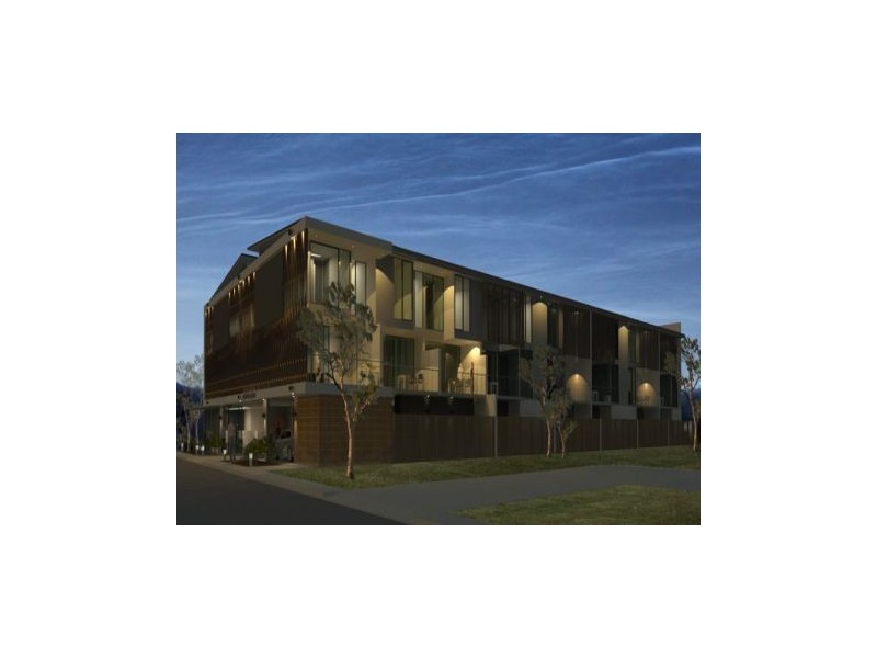 2/36 St Francis Drive, Moranbah QLD 4744