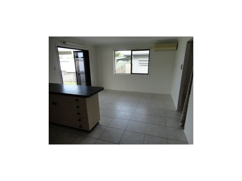 14 Pittman Street, Andergrove QLD 4740