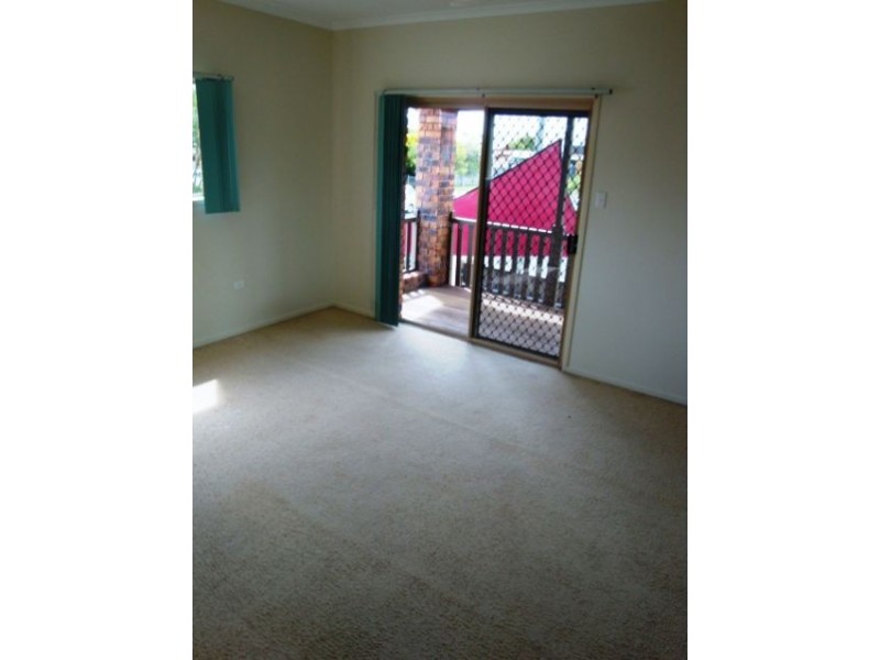 2/337 Alfred Street, Mackay QLD 4740