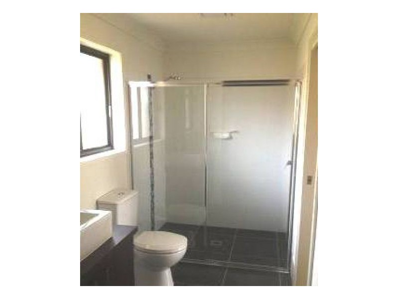 39 Avalon Drive, Rural View QLD 4740
