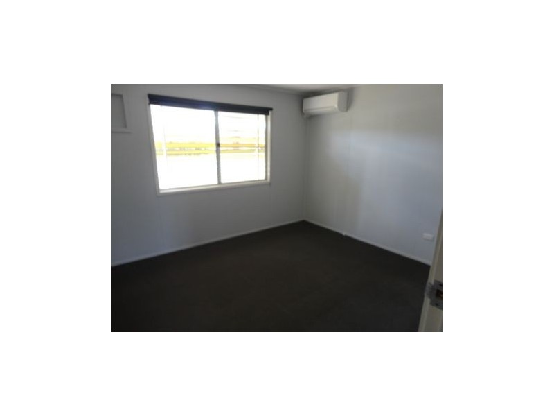 2 Beatty Court, Dysart QLD 4745