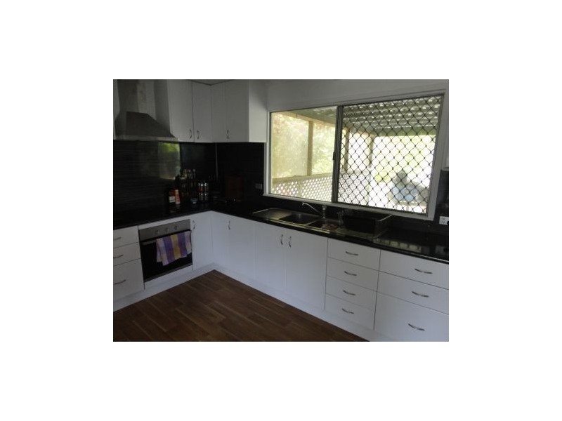 24 Chidlow, Farleigh QLD 4741