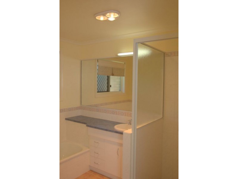 8 Katie Court, Ooralea QLD 4740
