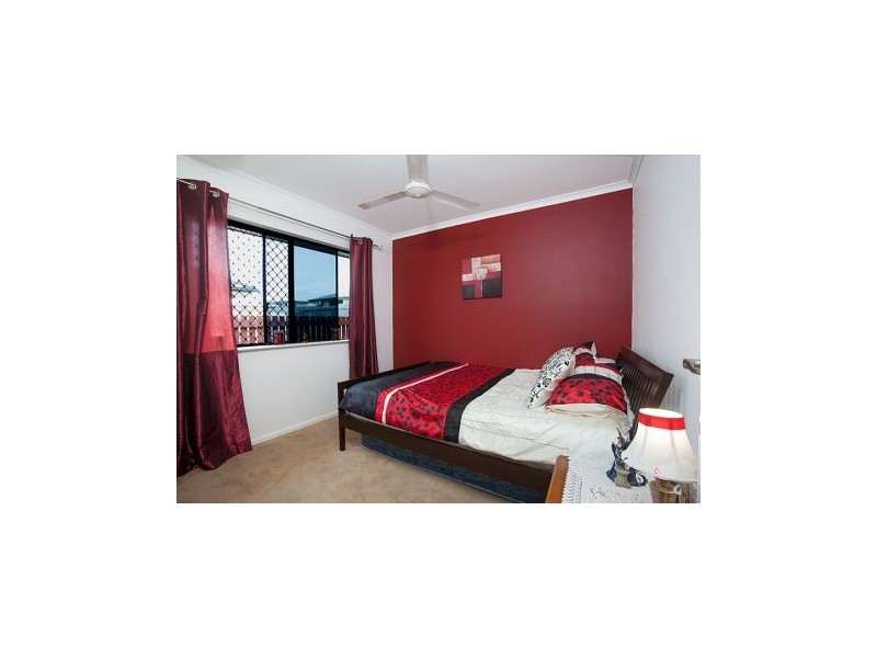 4 Crestview Crescent, Bucasia QLD 4750
