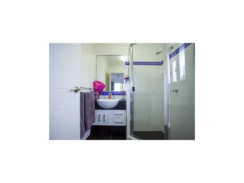 4 Crestview Crescent, Bucasia QLD 4750