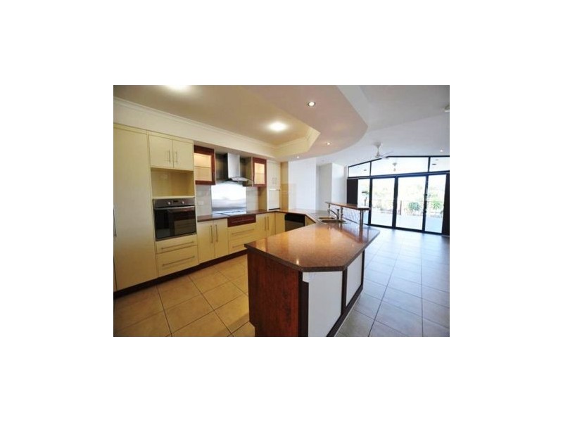 28 Sailway Drive, Eimeo QLD 4740