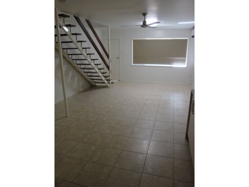 3/20 Byron Street, Mackay QLD 4740