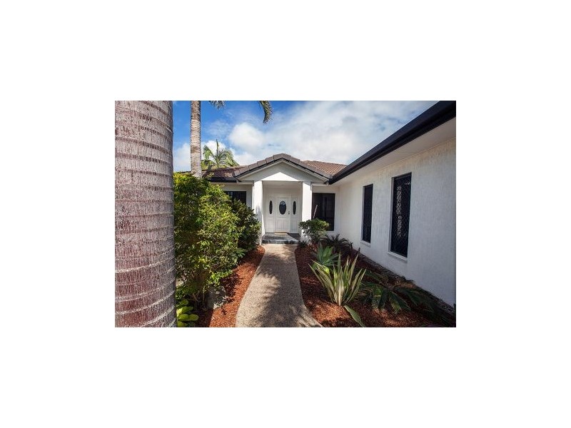 15 Clipper Court, Bucasia QLD 4750