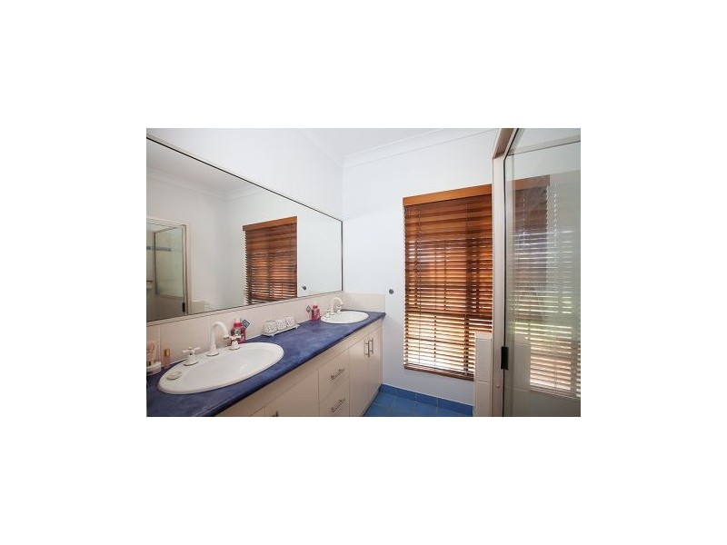 15 Clipper Court, Bucasia QLD 4750