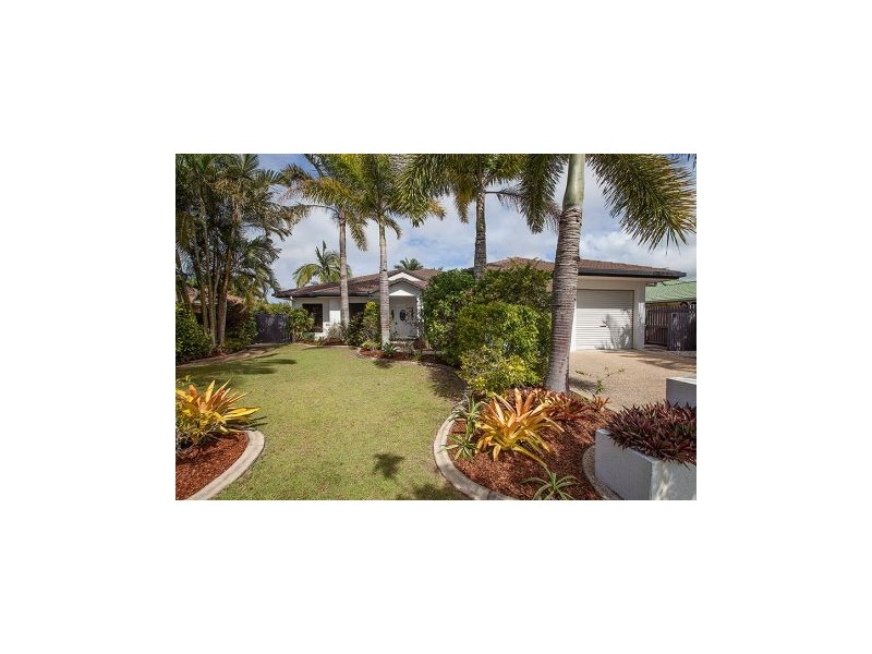 15 Clipper Court, Bucasia QLD 4750