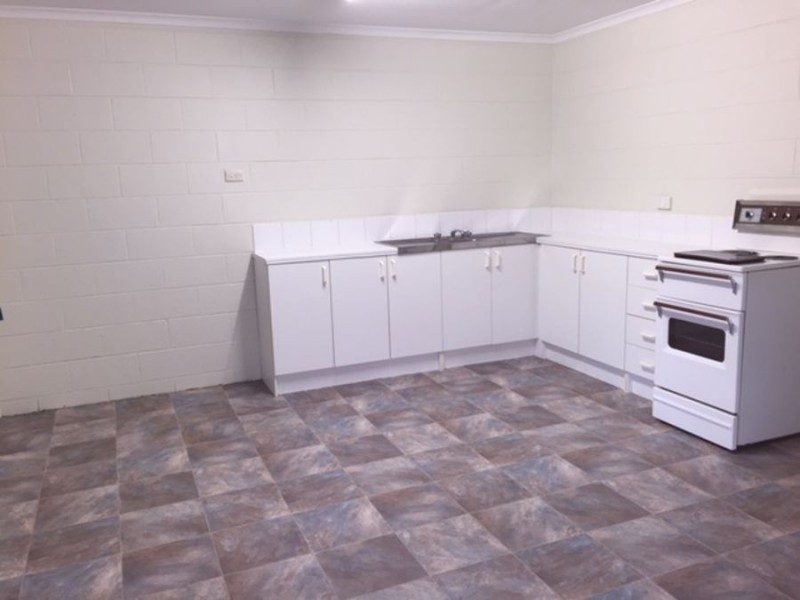 2/15 Norris Street, Mackay QLD 4740