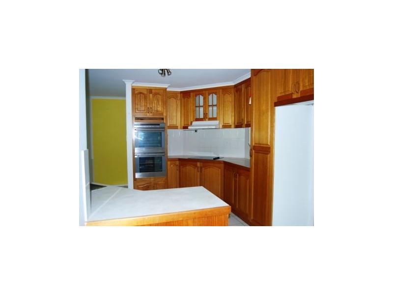 11 Neill Street, East Mackay QLD 4740