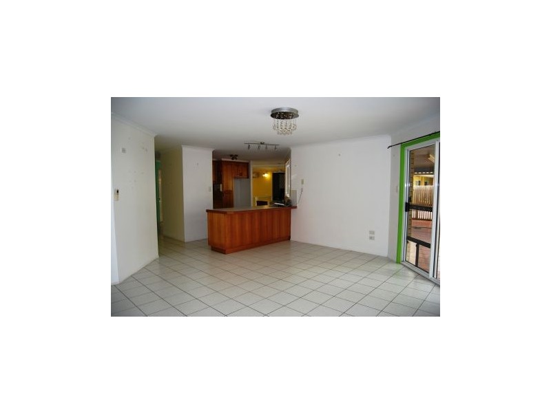 11 Neill Street, East Mackay QLD 4740