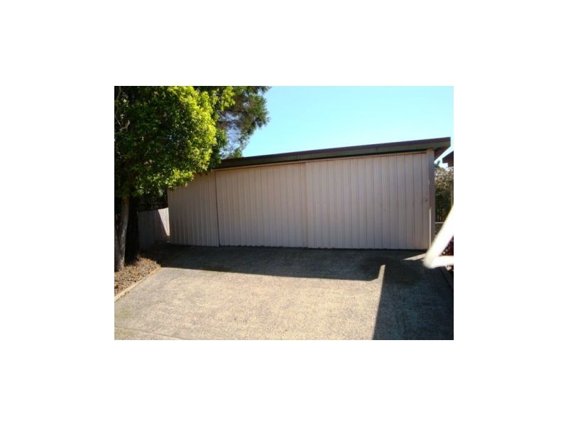 4 Jean Court, Bucasia QLD 4750