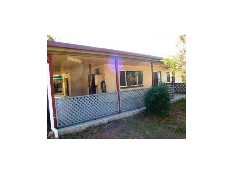 4 Jean Court, Bucasia QLD 4750