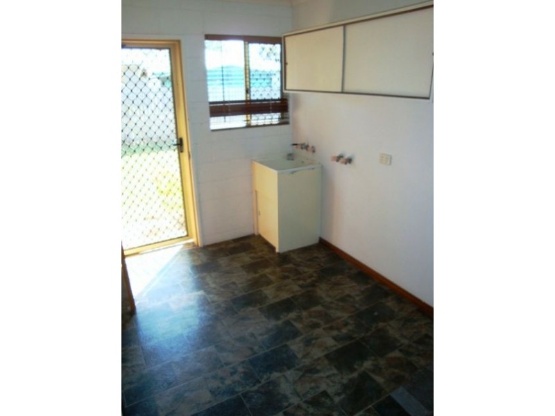 4 Jean Court, Bucasia QLD 4750