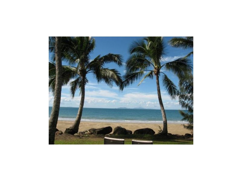 Units 38 & 45 Bourke St, Blacks Beach QLD 4740