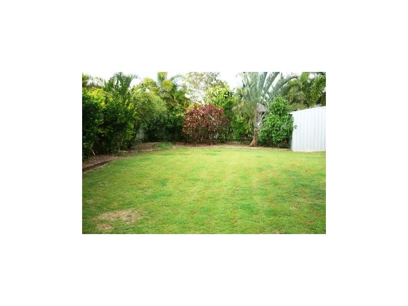 3 Dudley Place, Slade Point QLD 4740