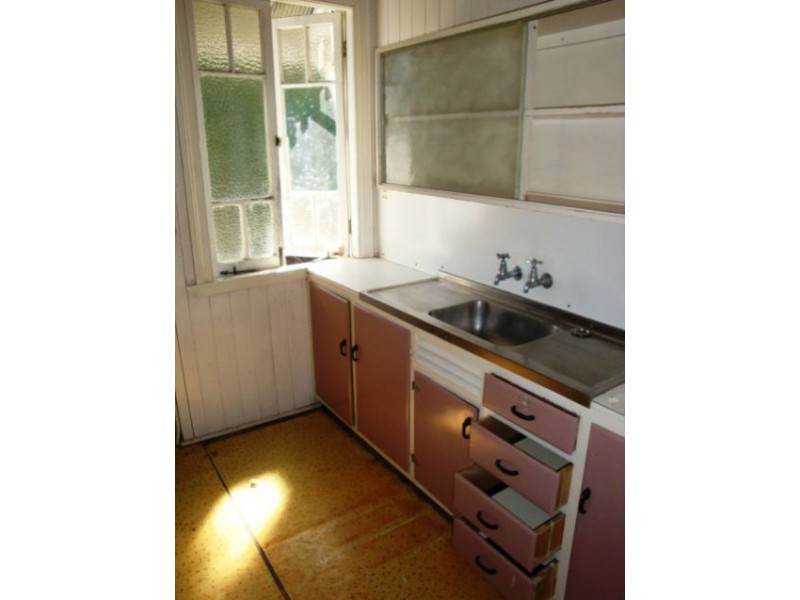 34 Peel Street, Mackay QLD 4740