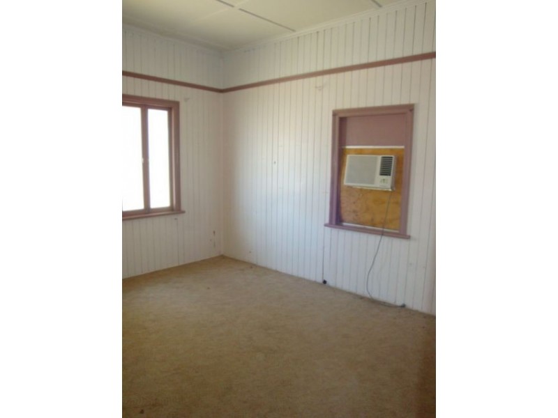 34 Peel Street, Mackay QLD 4740