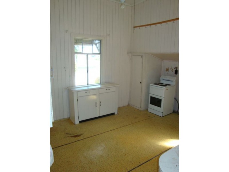 34 Peel Street, Mackay QLD 4740