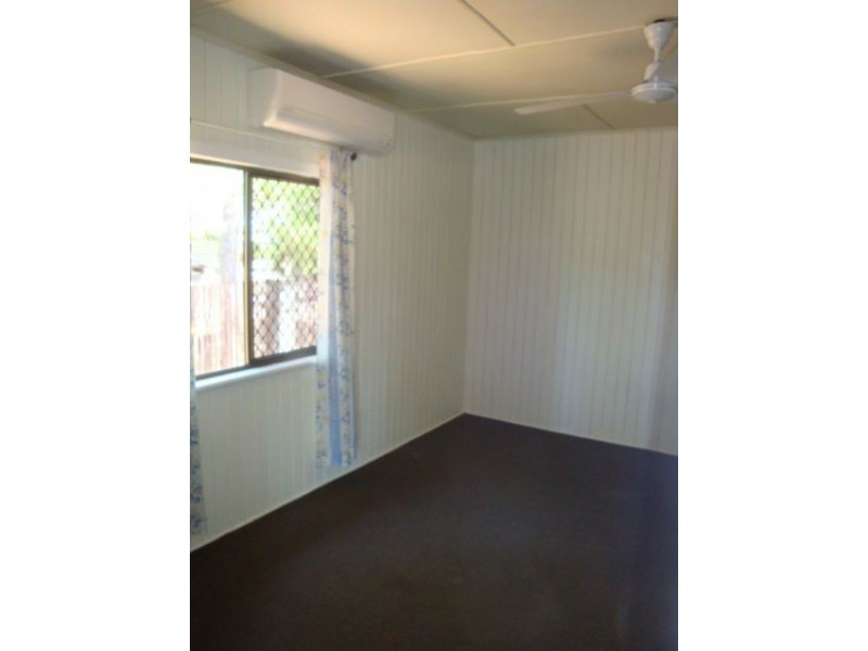 28 Melaleuca Street, Slade Point QLD 4740