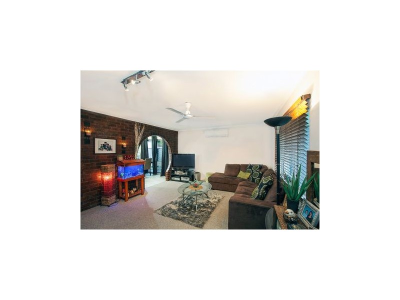 2 Doris Street, Andergrove QLD 4740