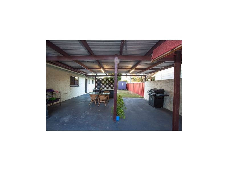 2 Doris Street, Andergrove QLD 4740