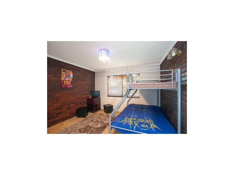 2 Doris Street, Andergrove QLD 4740