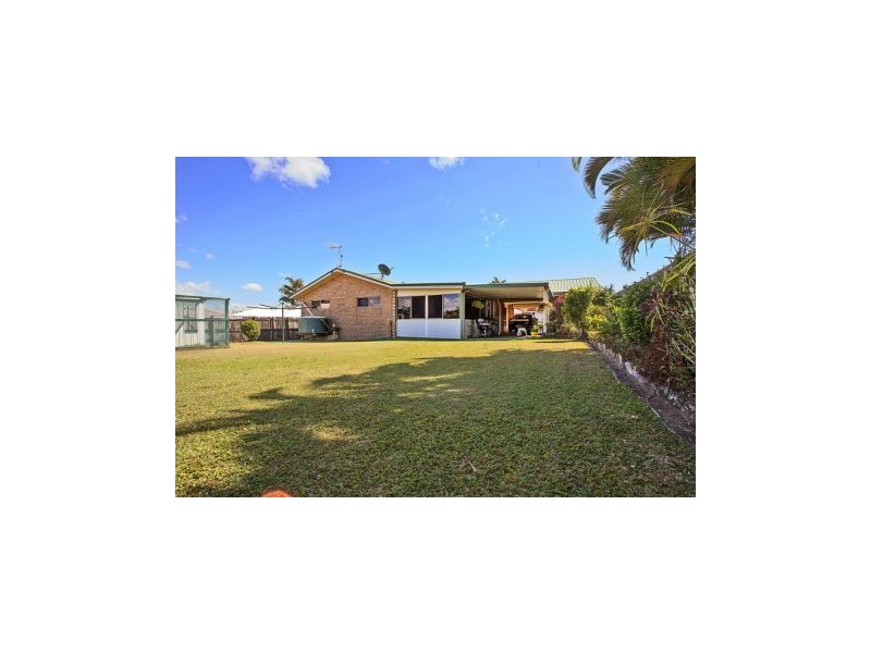 19 Bankswood St, Beaconsfield QLD 4740