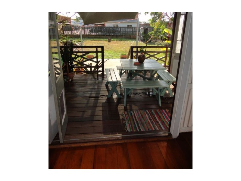 14 Moore Street, Mackay QLD 4740