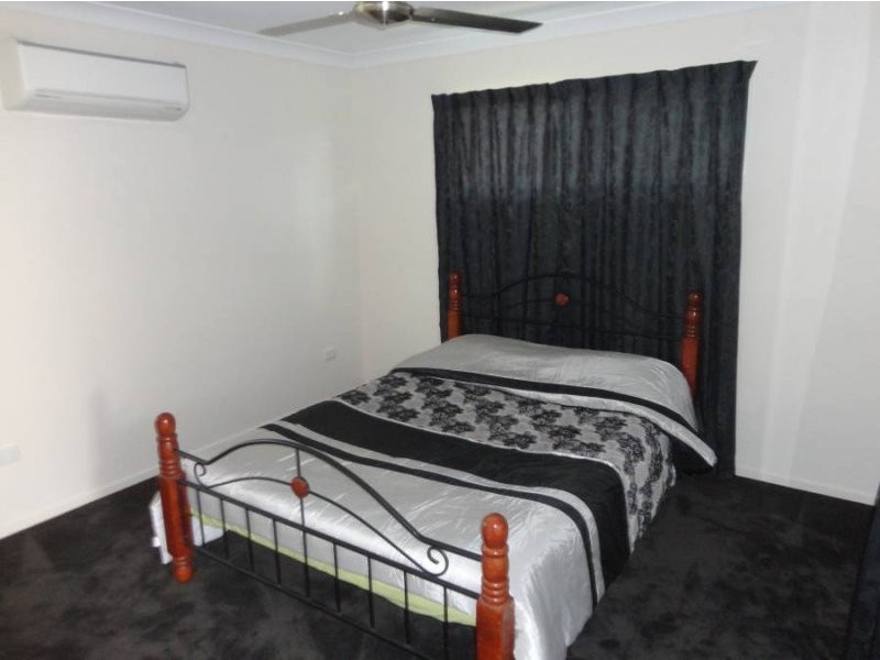 19 Amelia Drive, Mirani QLD 4754