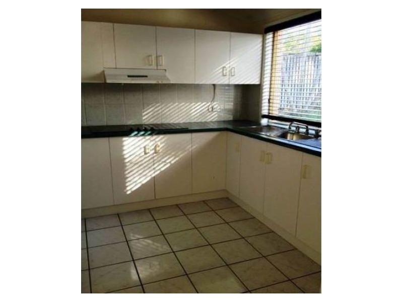 4 John Oxley Drive, Rural View QLD 4740