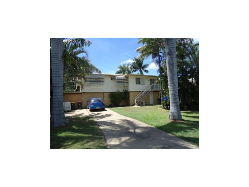 41 Yeates Street, Moranbah QLD 4744