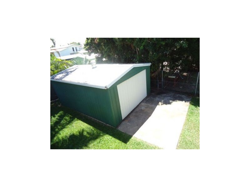 41 Yeates Street, Moranbah QLD 4744