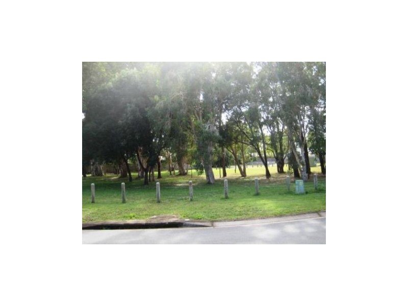 5 Sunita Drive, Andergrove QLD 4740