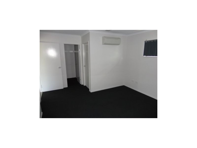 10 Yatay Street, Eimeo QLD 4740