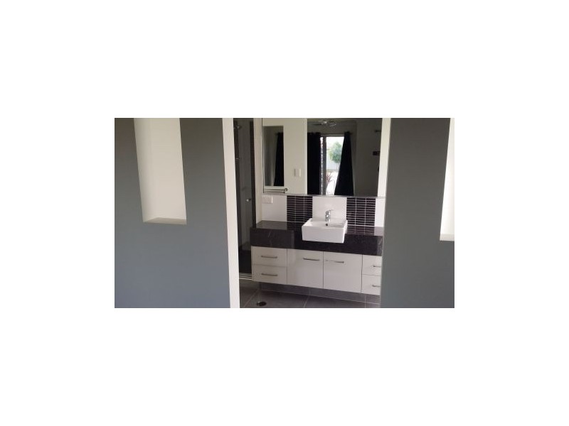 5 Primavera Blvd, Beaconsfield QLD 4740