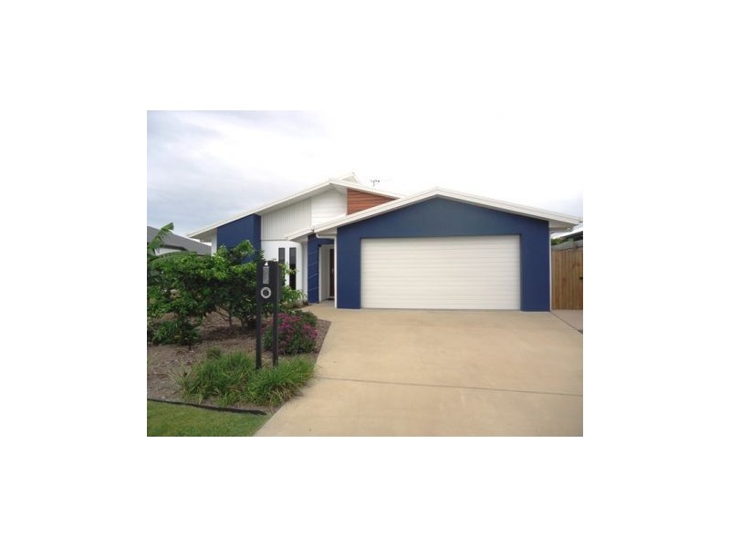 4 Schooner Avenue, Bucasia QLD 4750